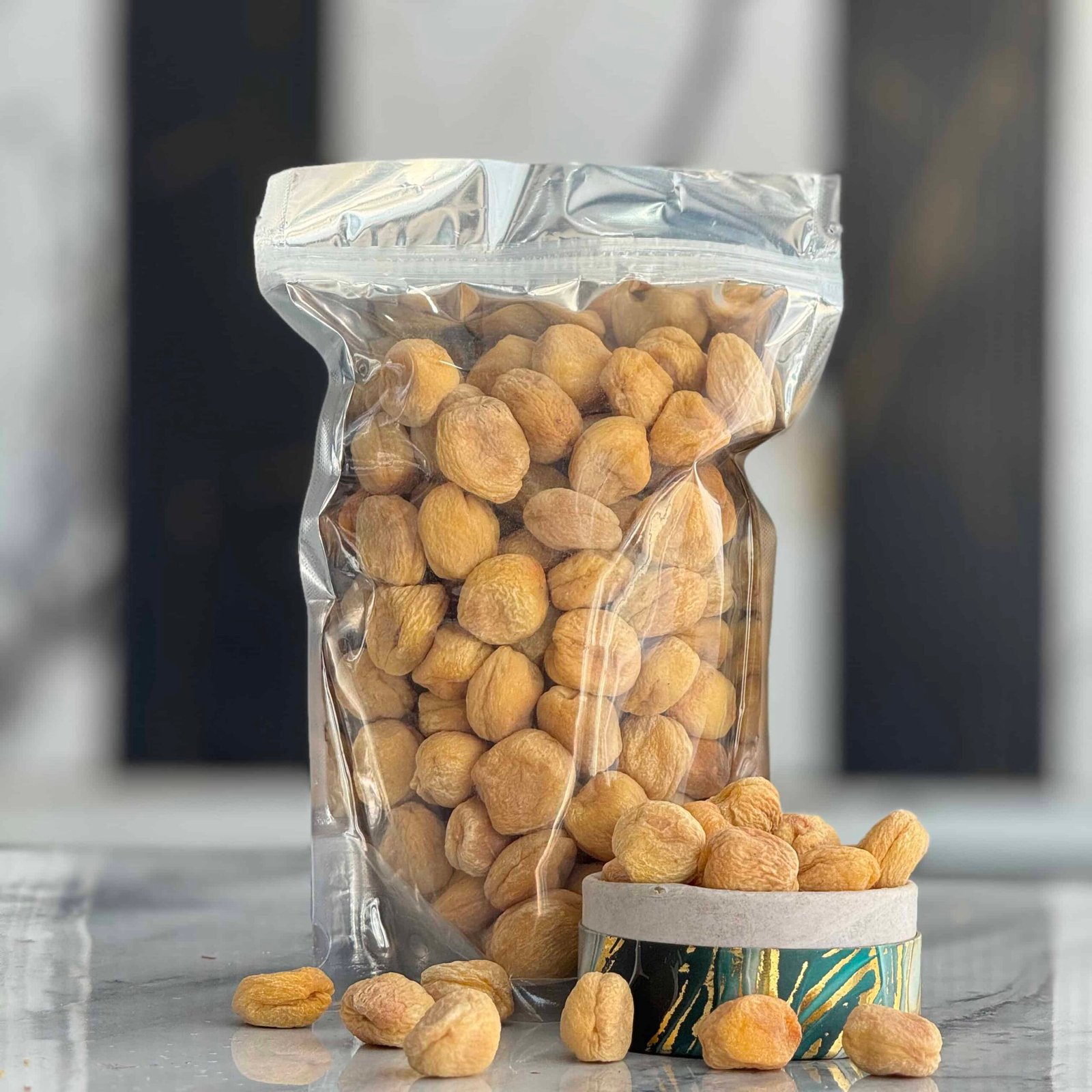 Premium Dried White Apricots – Naturally Sweet Sun-Dried Kashmiri Shakar Para Khubani